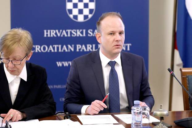 Zagreb: Radovan Dobronic podnosi izvjesce o stanju sudbene vlasti