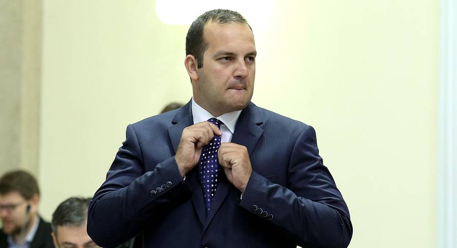 Klarin ljut zbog dizanja cijena: To je ruganje zdravom razumu