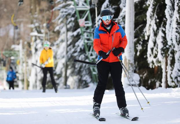Na Sljemenu počela sezona skijanja za građanstvo