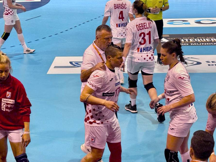 Ivica Obrvan: Zaslužen plasman Španjolki na Europsko, odnosno Svjetsko. Časno smo izgubili...