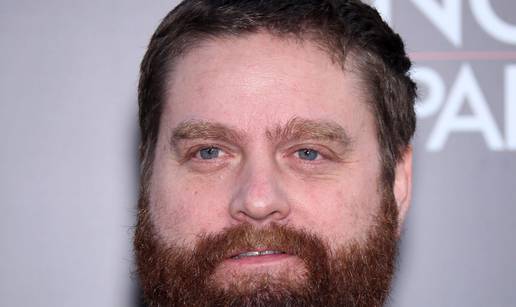 Zach Galifianakis zaručio se za bivšu balerinu Q. Lundberg