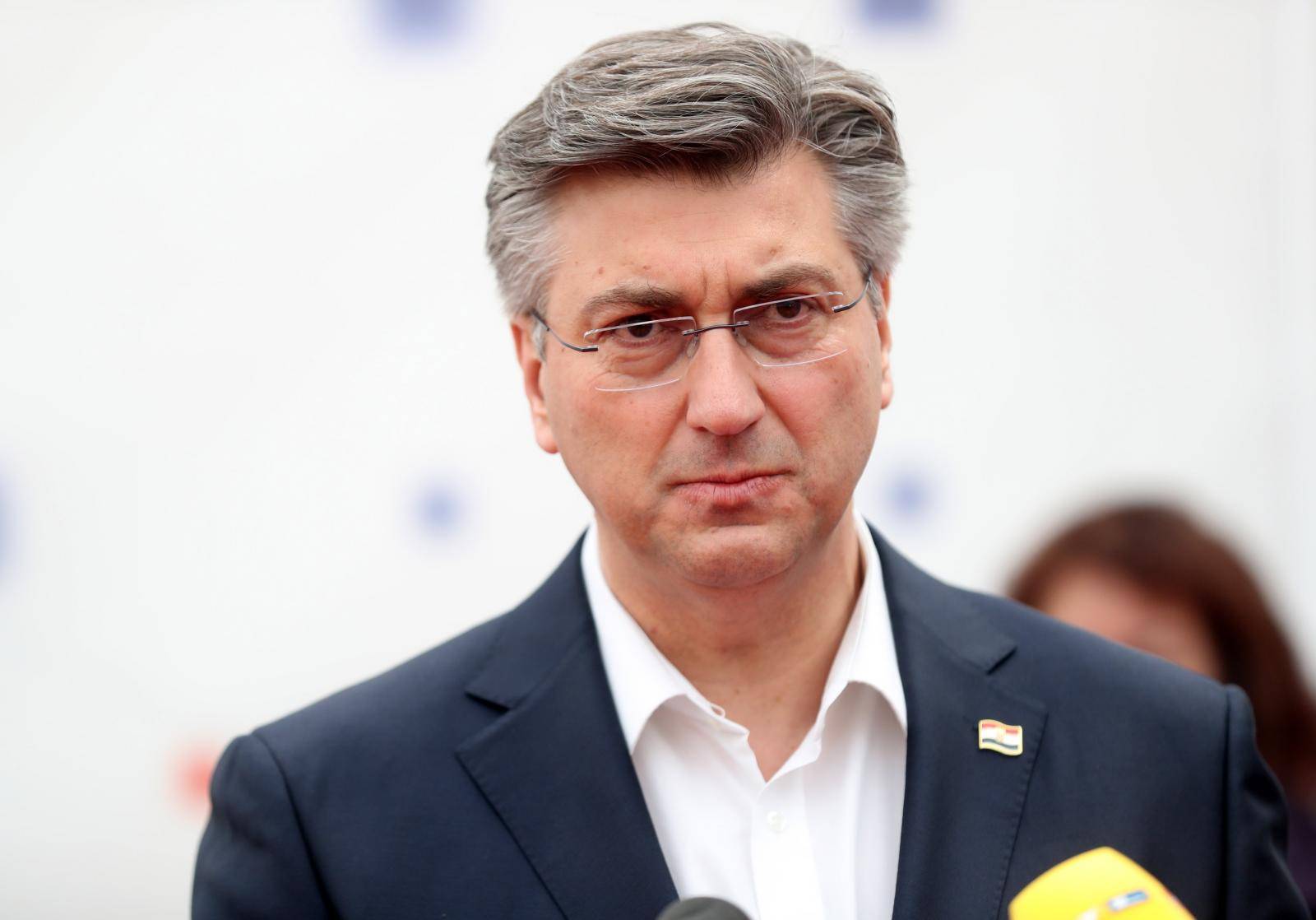 Plenković i Milanović: 'Držite distancu i nemojte paničariti'