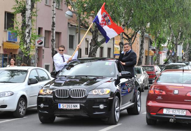 ARHIVA - Zagreb,2012: Vjen?anje Jerka Leke i Ive Šari? u crkvi sv. Josipa Radnika