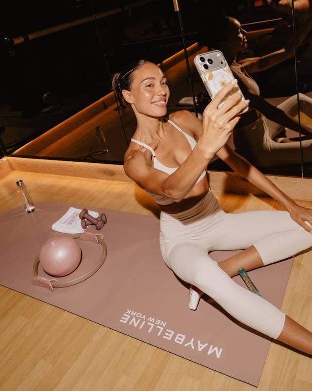 FOTO Nije sve o fitnessu! Ash objašnjava kako imati lijepo tijelo bez nezdravih metoda