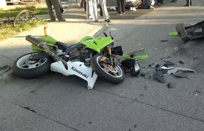 Kod Rijeke: U padu na kolnik ozlijeđen je jedan motociklist