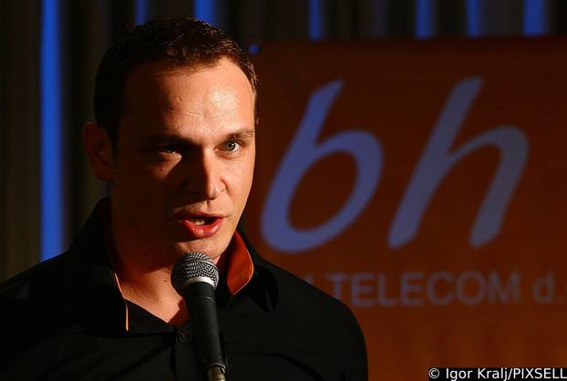 ARHIVA - Zagreb: Kraljica sevdalinki Hanka Paldum predstavila novi CD