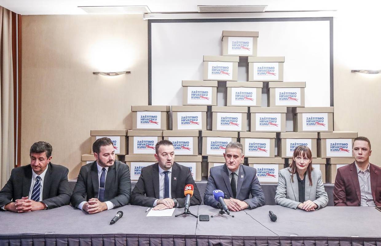Inicijativi 'Zaštitimo hrvatsku kunu' nedostaje 34.285 potpisa za pokretanje referenduma