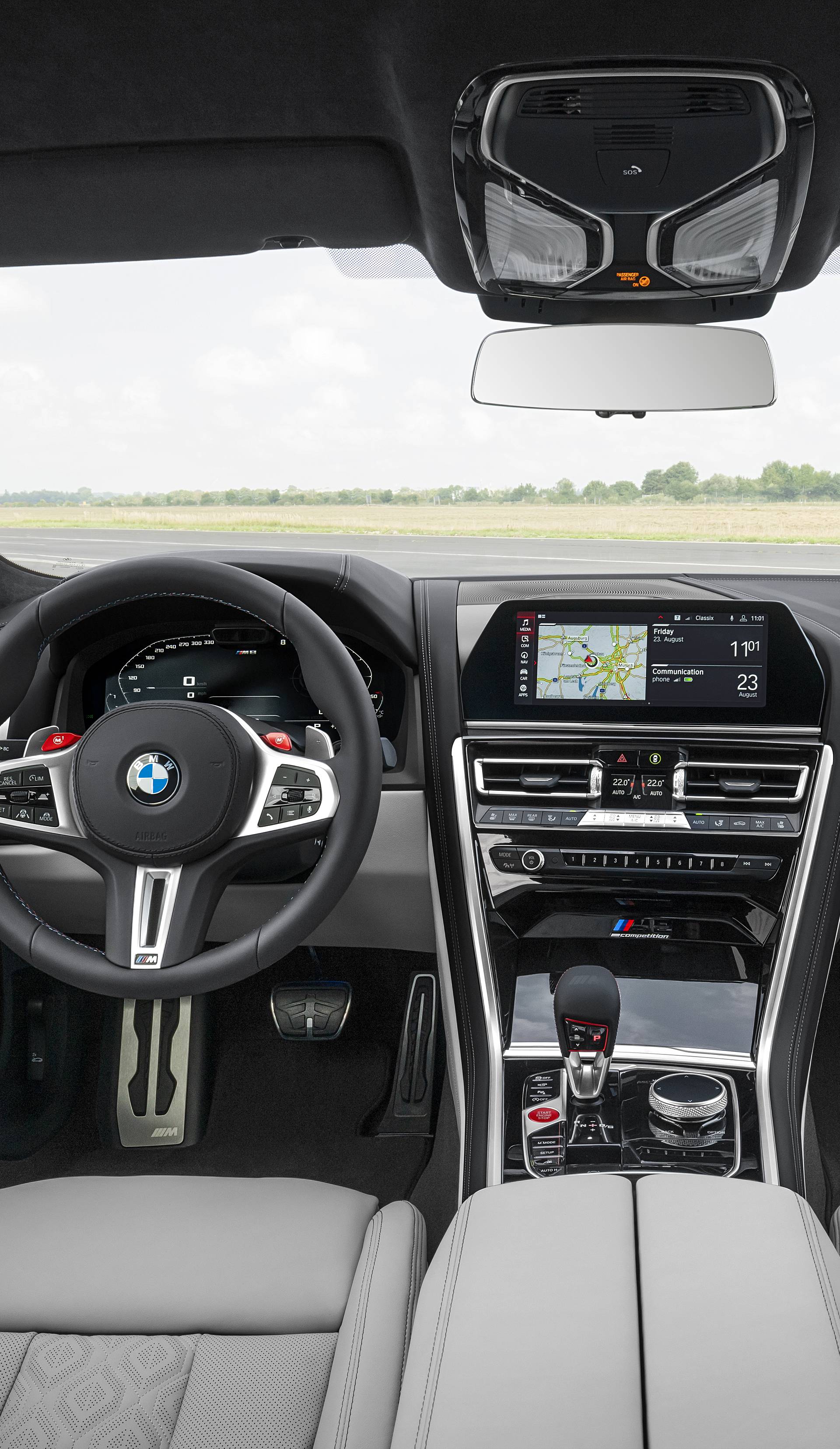 BMW-ov M8 brz je kao Ferrari, a može prevesti četvero ljudi