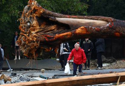 Ovo je strašno! Grad u Poljskoj nakon poplava izgleda kao da ga je pogodila atomska bomba