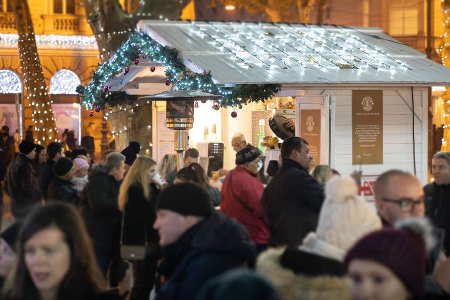 Lions Klub Zagreb na adventu skuplja novac za pučke kuhinje