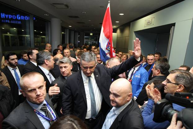 ARHIVA - Prije to?no 10 godina Kolinda Grabar-Kitarovi? pobijedila je u drugom krugu predsjedni?kih izbora