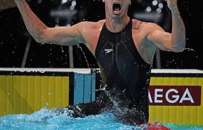 Svjetski rekorder Draganja plivački je Carl Lewis