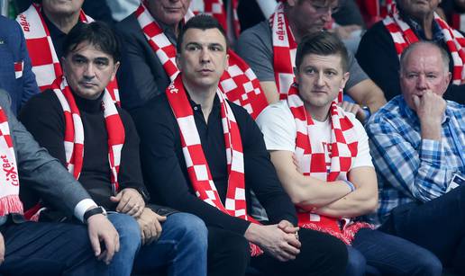 Dalić i Mandžukić ispratili naše vaterpoliste u finale: Evo tko je još došao gledati utakmicu