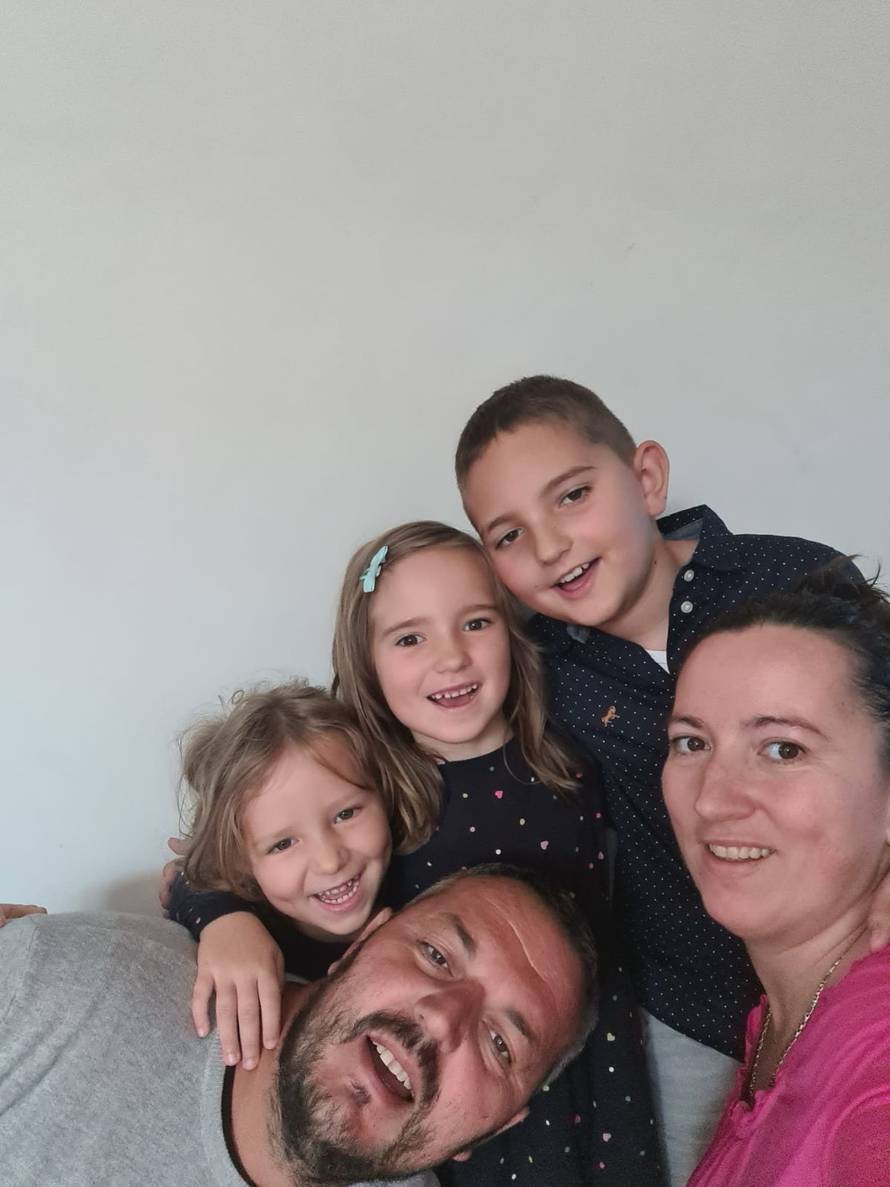 Baka Iva (76) je s rakom kostiju nakon 26 dana u respiracijskom centru uspjela pobijediti koronu