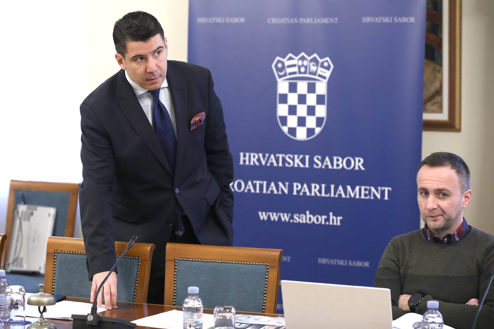 Zagreb: Jos jedna sjednica Antikorupcijskog vijeca o slucaju INA