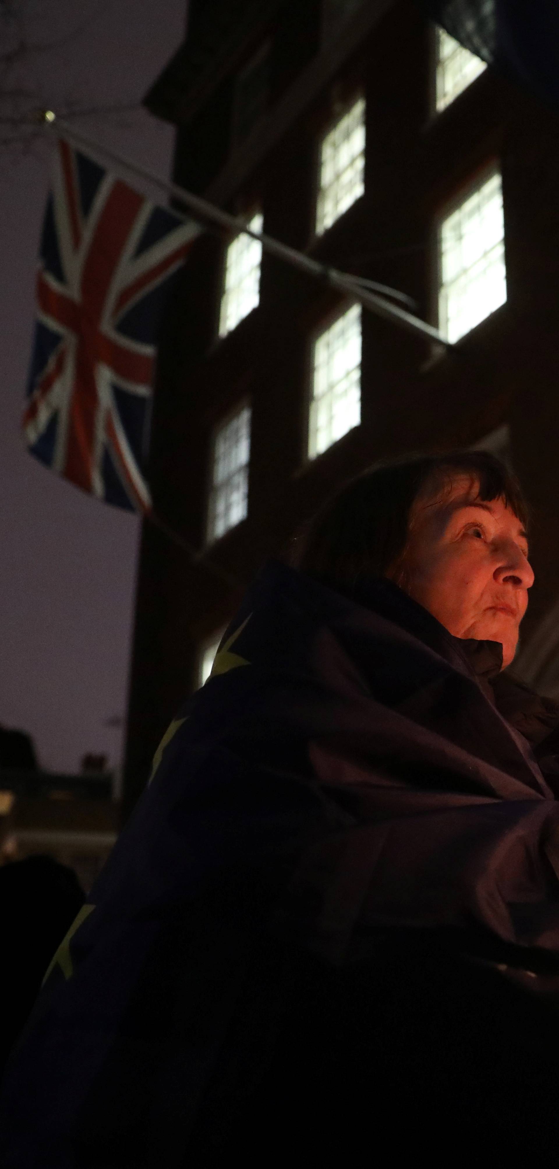 Slavlje na ulicama Londona:  Tisuće čekale ponoć i Brexit