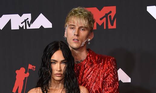 Megan Fox rodila prvo dijete s bivšim zaručnikom Kellyjem!