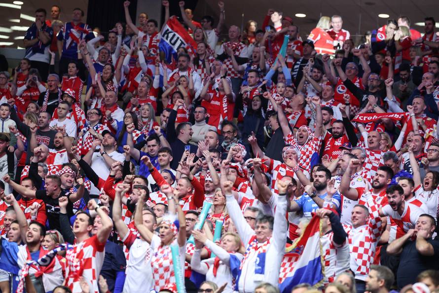 Navijači na utakmici između Islanda i Hrvatske u borbi za treće mjesto EHF Europskog prvenstva