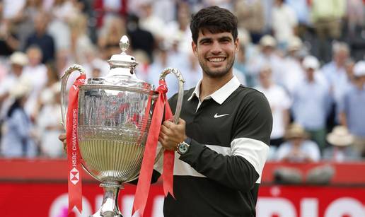 Carlos Alcaraz osvojio Queen's!