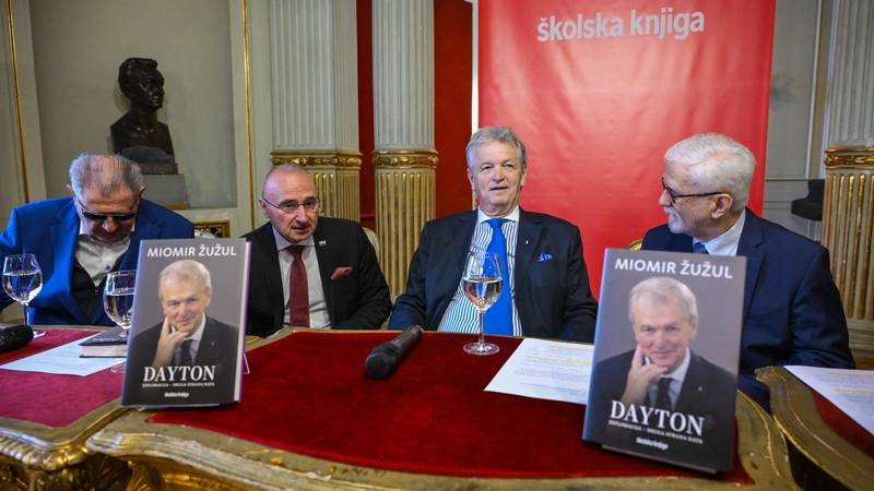 Miomir Žužul predstavio je knjigu o Daytonu: Diplomacija je bila druga strana rata...