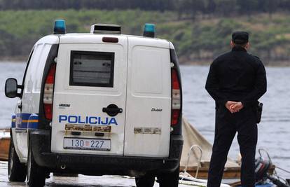 Blokirali rivu u Kaštel Sućurcu: U moru pronašli stare bombe