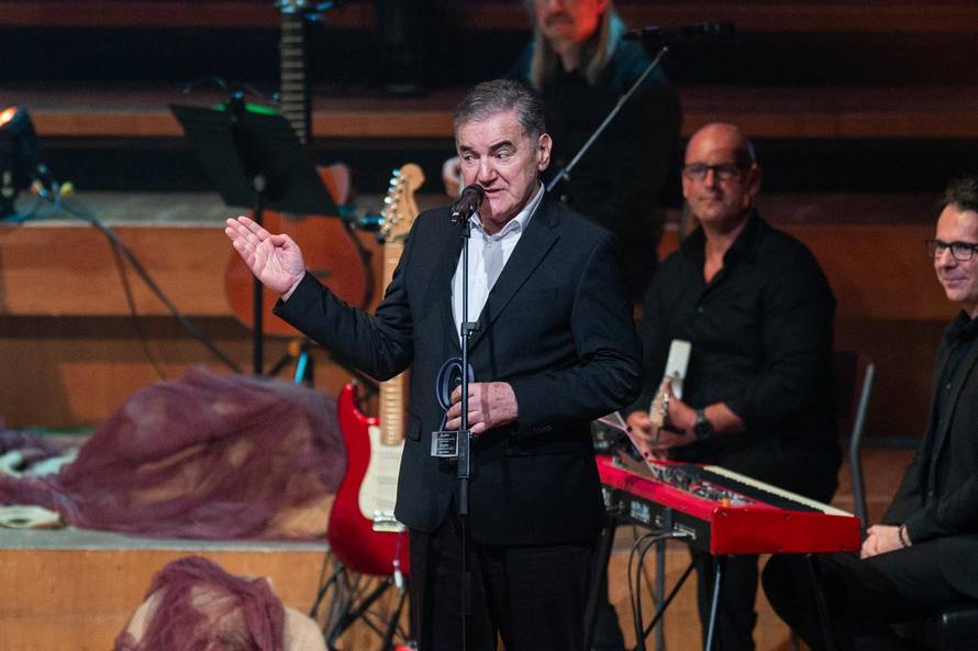 Zagreb: 40 godina klape Cambi