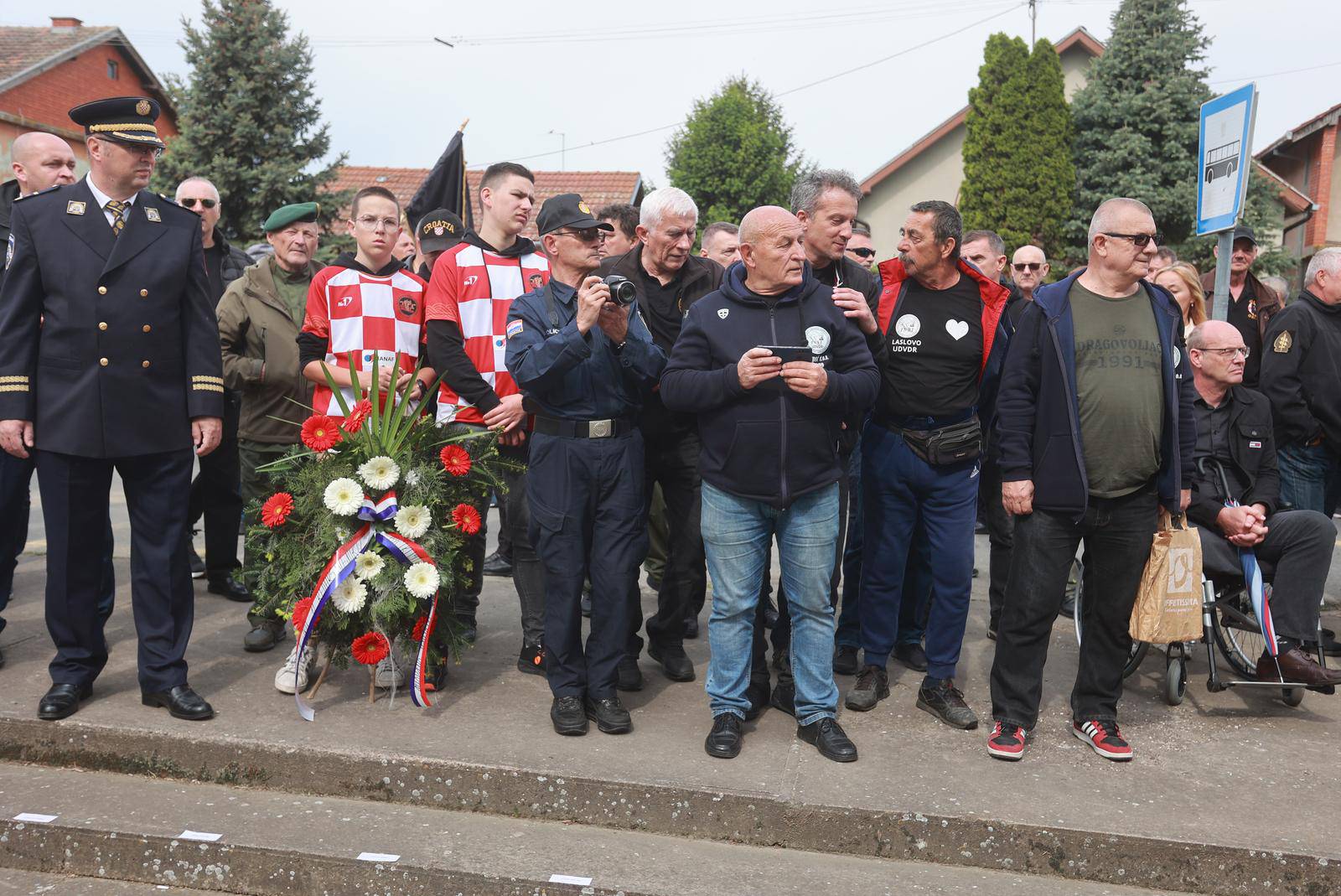 Obilježavanje 32. godišnjice pogibije 12 hrvatskih redarstvenika u Borovu