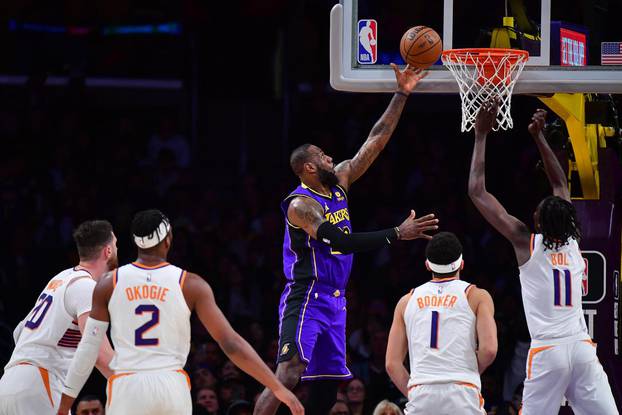 NBA: Phoenix Suns at Los Angeles Lakers