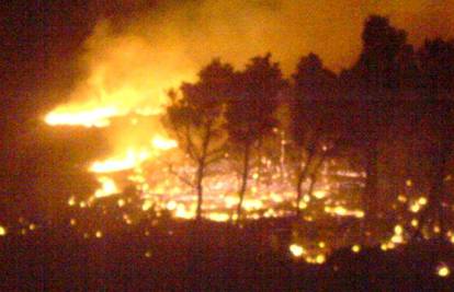 Vatrogasac opečen u požaru na Poreštini