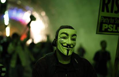Anonymous: Zašto bi napali alate kojima komuniciramo?