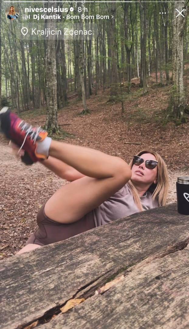 FOTO Rastezanje na svježem zraku: Nives Celzijus pokazala koliko može dignut' nogu