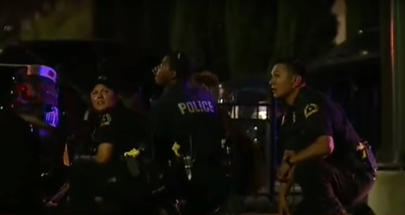 Napadač u Dallasu htio ubijati "samo policajce koji su bijelci"