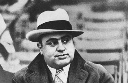Al Caponeov revolver prodan za više od sto tisuća dolara