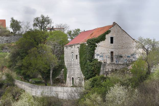 FOTO Pogledajte kako izgleda rodna kuća ikone Mate Parlova