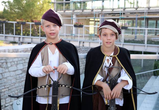 Šibenik: Nakon mimohoda otvoren je 16. Sajam u srednjovjekovnom Šibeniku