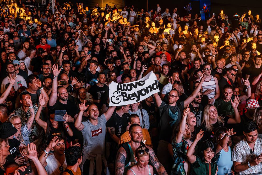 Prvi dan LMF Festivala privukao tisuće posjetitelja iz cijeloga svijeta