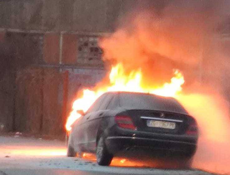 Zapalio se automobil: 'Gorio je iznutra, baš se jako dimilo...'