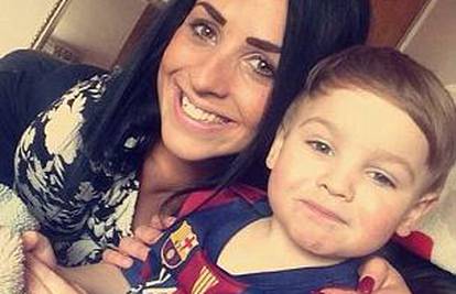 'Ne mogu je probuditi': Dječak dva dana bio uz mrtvu majku