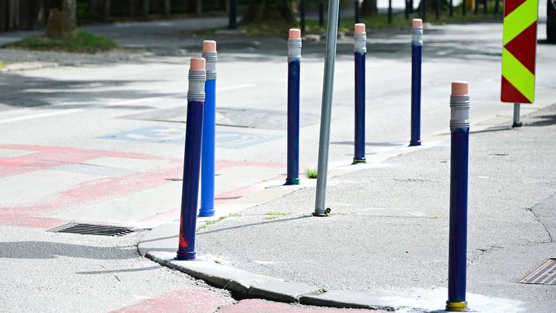 VANDALIZAM O stupićima u Zagrebu ne staje rasprava: Kome smetaju? Pogledajte ih