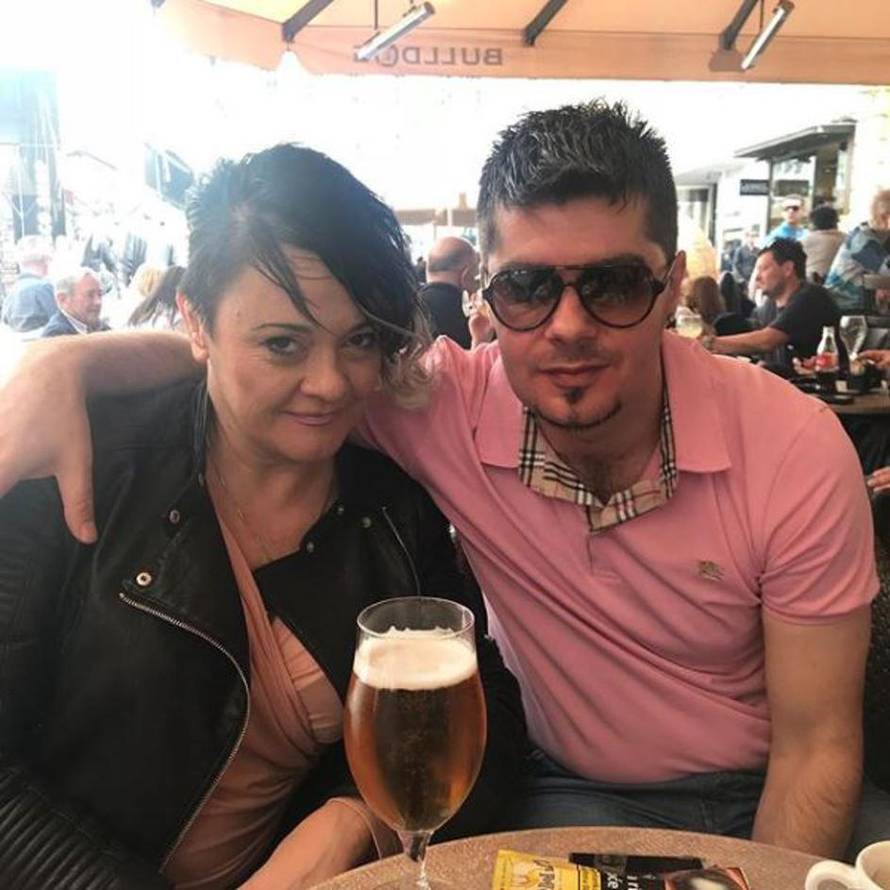 Nisu smjeli u posjetu: Od Dude se opraštaju kolege iz showa...