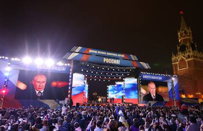 Veliki tulum u centru Moskve: Ruske zvijezde citirale Hitlera i s pozornice zazivale 'sveti rat'