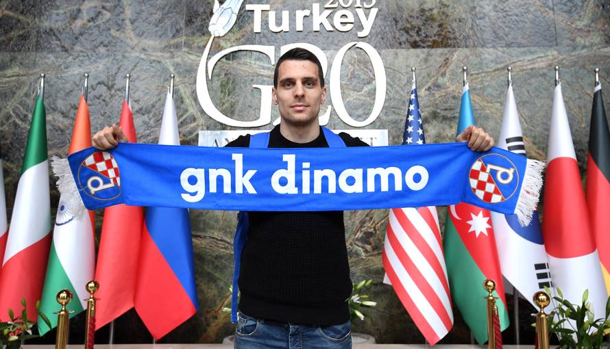 'Imat ću broj 9 u Dinamu, ali u HNL-u, u Europi ne smijem...'