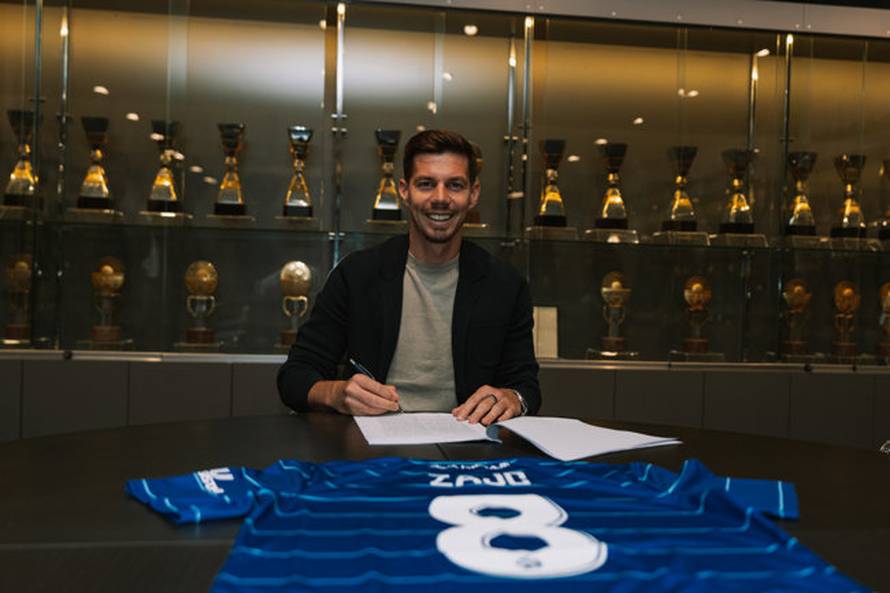 Zajc potpisao za Dinamo: Čast je igrati za ovaj klub, spreman sam preuzeti odgovornost...