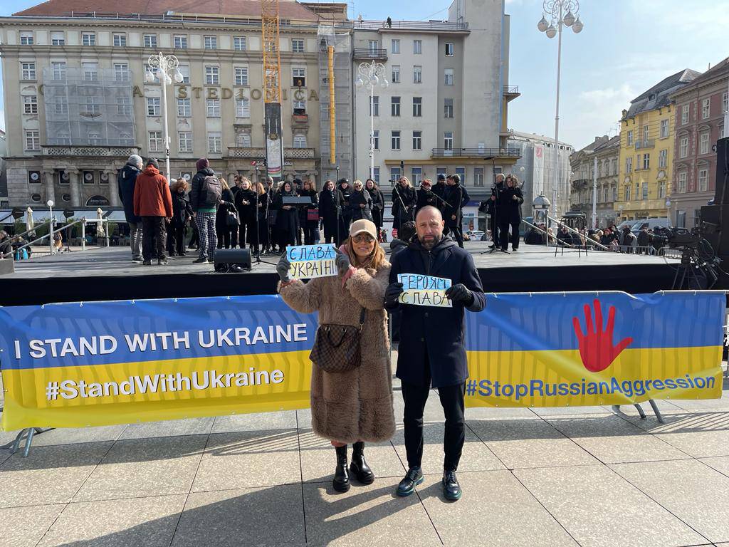 Veliki skup podrške Ukrajini u Zagrebu. Kirilič: 'Molim NATO da zaustavi ovog đavola'