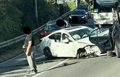 VIDEO Četvero ozlijeđenih u sudaru dva auta kod Zaprešića