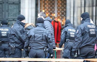 Katedrala u Kölnu zbog prijetnje napadom ostaje zatvorena, na misu tek nakon strogih kontrola