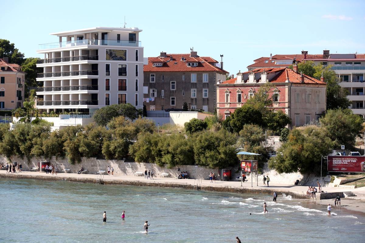 Dignute optužnice zbog mita od 660 eura za hotel na Bačvicama