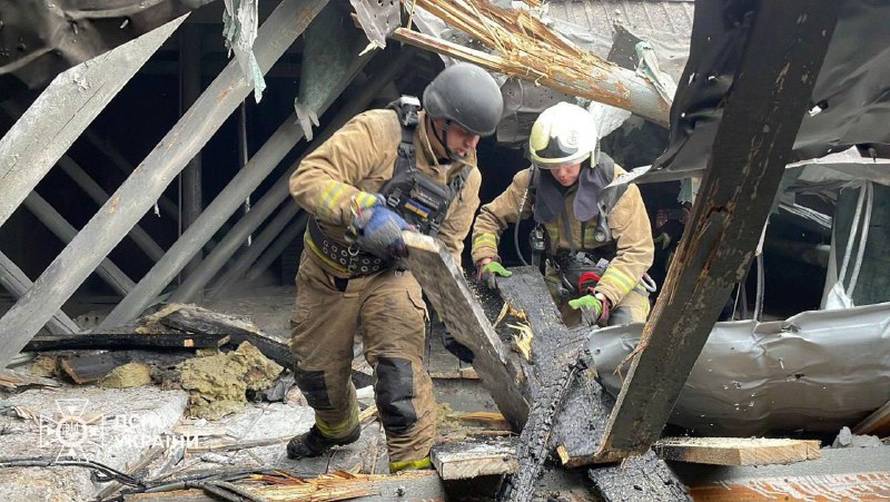 VIDEO Je li i to ratna meta? Ruski dron pogodio rodilište