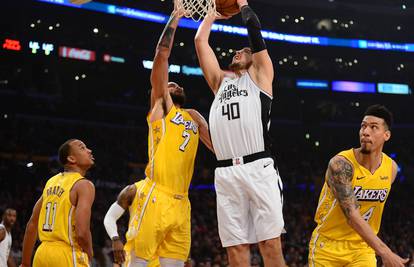 Zubac na Božić skinuo bivši klub! GSW bolji od Rocketsa...