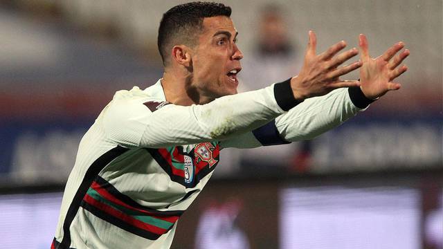 Ronaldo poludio nakon što mu je poništen gol za pobjedu protiv Srbije u kvalifikacijama za SP 2022